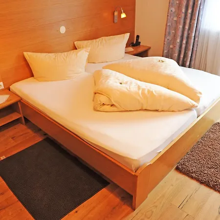 招待所 奥林匹亚旅馆 厄茨