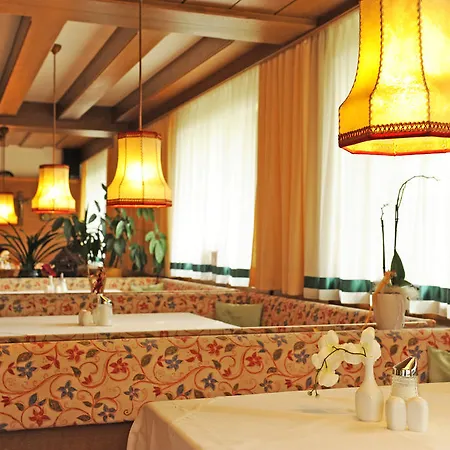 奥林匹亚旅馆 厄茨